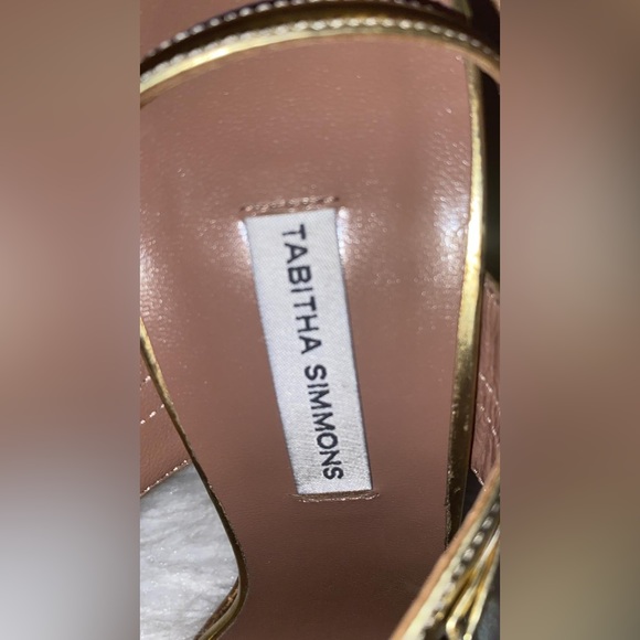 Tabitha Simmons Gold Heels - Picture 3 of 3